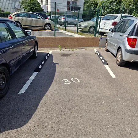 Location Bord De דירה