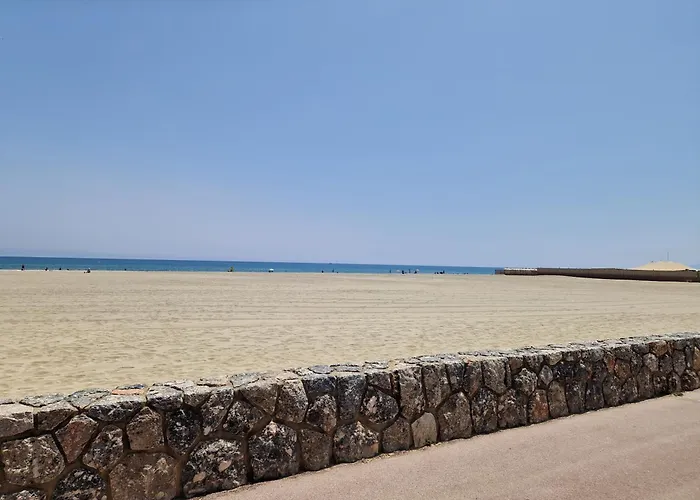 Location Bord De *